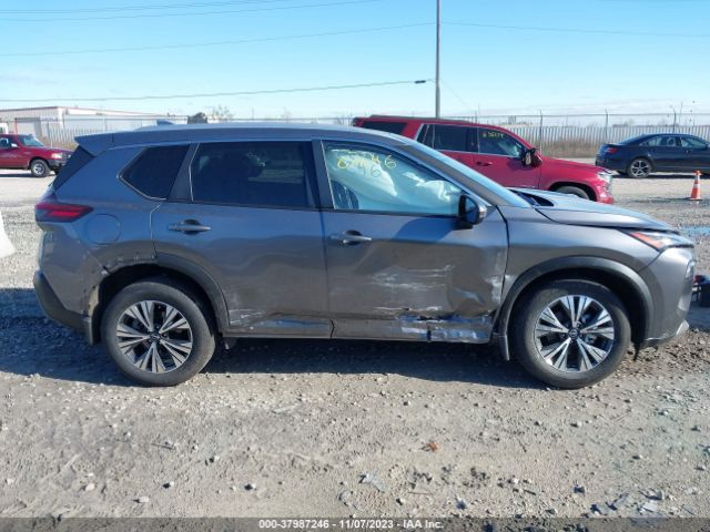 JN8BT3BB7NW336575 Nissan Rogue Sv Intelligent Awd