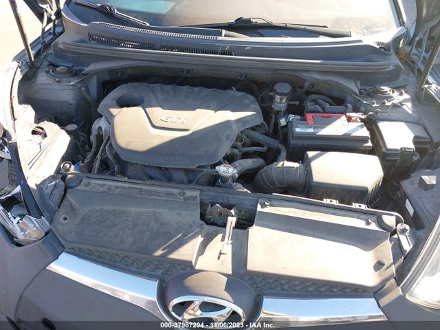 2017 HYUNDAI VELOSTER VIN: KMHTC6AD6HU310100