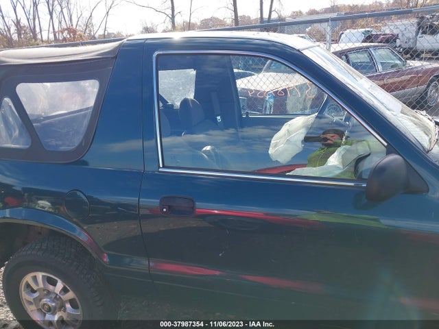 2000 KIA SPORTAGE VIN: KNDJB6234Y5635195