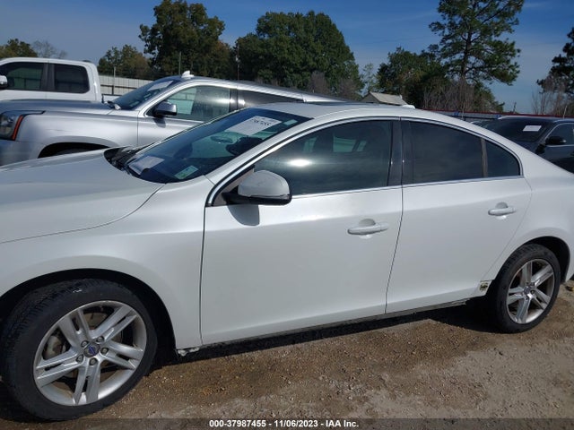 2015 VOLVO S60 T5 PLATINUM VIN: YV140MFD6F1314798