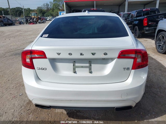 2015 VOLVO S60 T5 PLATINUM VIN: YV140MFD6F1314798