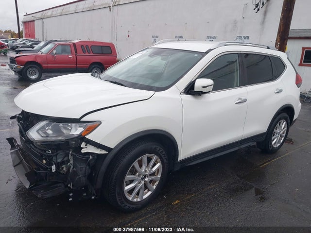 Nissan ROGUE SV 2019 JN8AT2MT2KW259816 Image 2