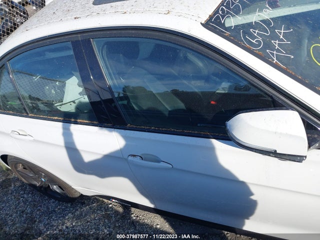 BMW 3 Series 328i 2014 WBA3C1C58EK113429 Image 14