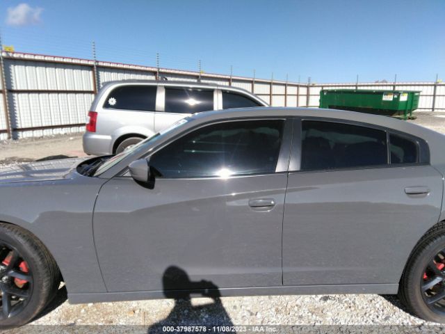 2C3CDXBG7KH650189 Dodge Charger Sxt Rwd