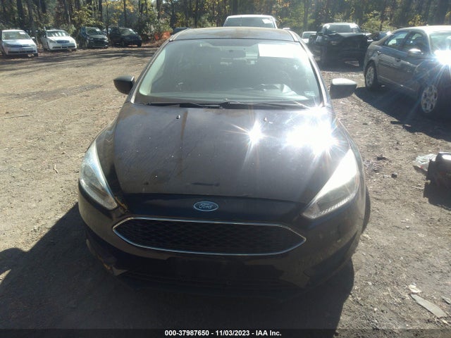 Ford FOCUS S 2016 1FADP3E21GL250208 Image 6