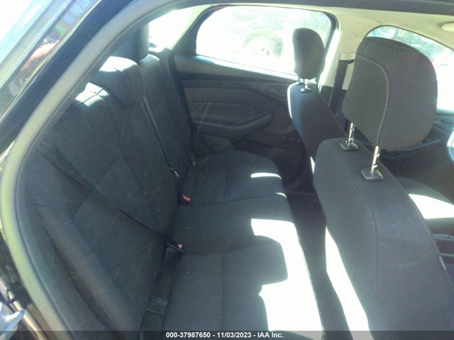 Ford FOCUS S 2016 1FADP3E21GL250208 Image 8