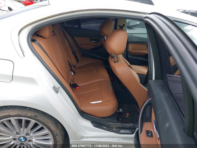 WBA3A5G50FNS90256 BMW 328I