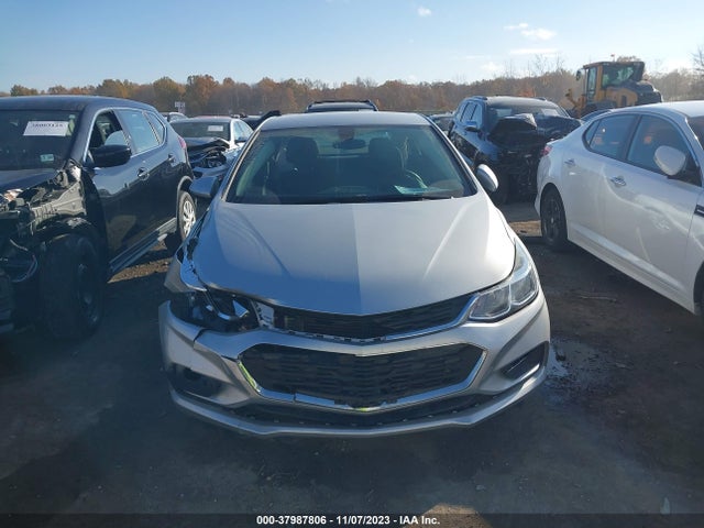 Chevrolet Cruze Ls Auto 2018 1G1BC5SM9J7214404 Image 12
