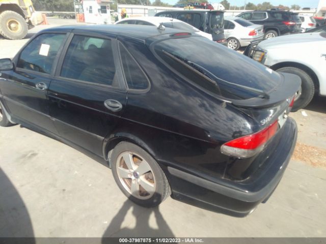 2002 SAAB 9-3 YS3DF58KX22031517 Photo 2
