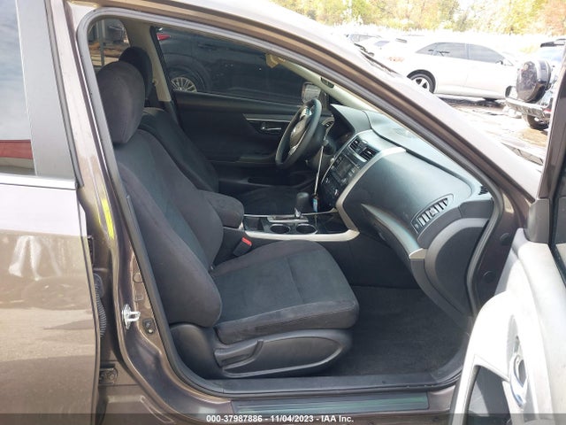 Nissan Altima 2.5 S 2014 1N4AL3AP7EN258685 Image 5