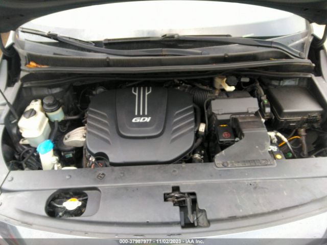 KNDMB5C17H6242340 KIA SEDONA LX
