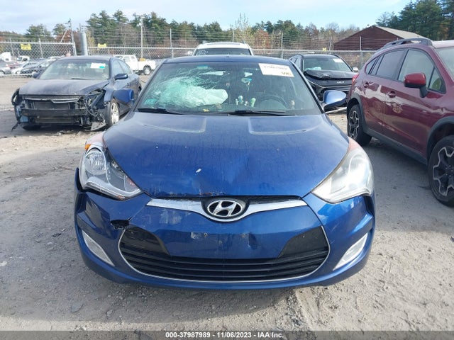 2017 HYUNDAI VELOSTER VALUE EDITION VIN: KMHTC6AD7HU317217