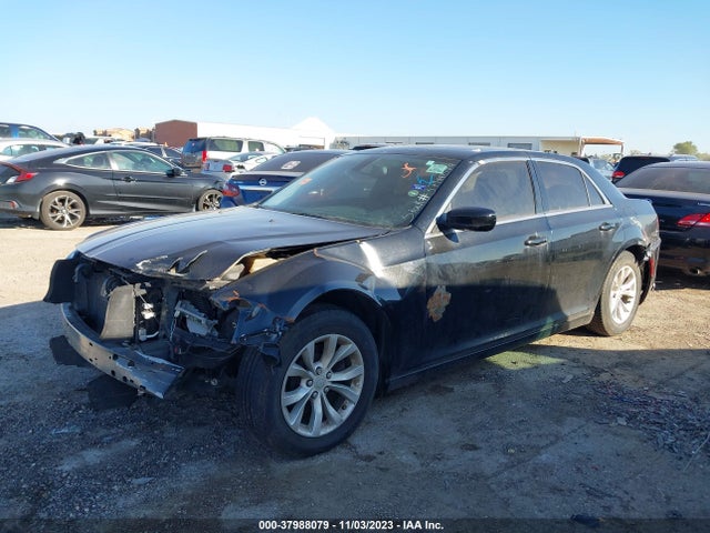 2C3CCAAG4GH161404 Chrysler 300 Limited