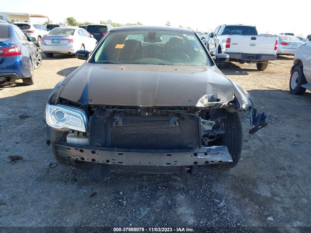 2C3CCAAG4GH161404 Chrysler 300 Limited