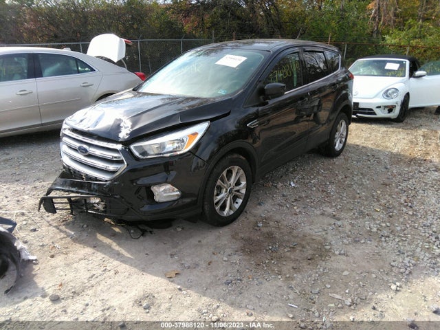 2019 FORD ESCAPE SE VIN: 1FMCU9GD2KUA45284