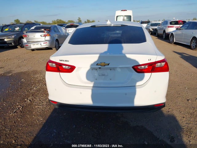 Chevrolet MALIBU LT 2018 1G1ZD5ST0JF229009 Image 16