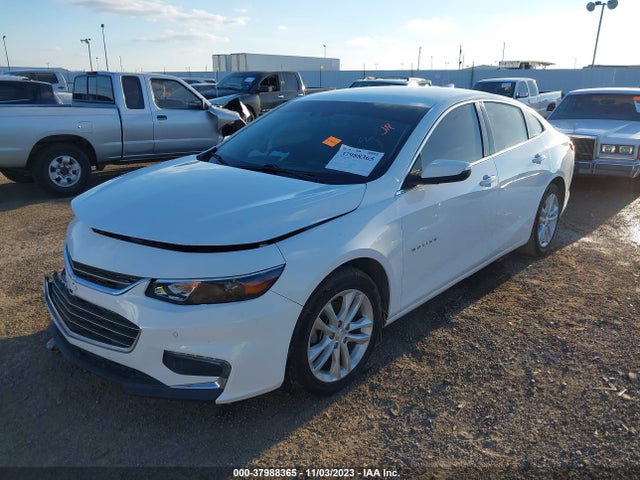 Chevrolet MALIBU LT 2018 1G1ZD5ST0JF229009 Image 2
