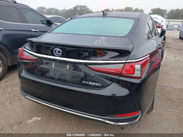 2019 LEXUS ES 300H LUXURY VIN: JTHB21B14K2018005