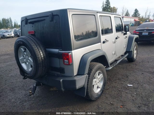 1C4BJWDG6EL116096 Jeep Wrangler Unlimited Sport