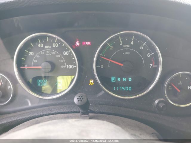 1C4BJWDG6EL116096 Jeep Wrangler Unlimited Sport
