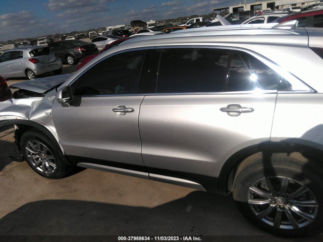 1GYFZDR46LF104775 Cadillac Xt4 Awd Premium Luxury