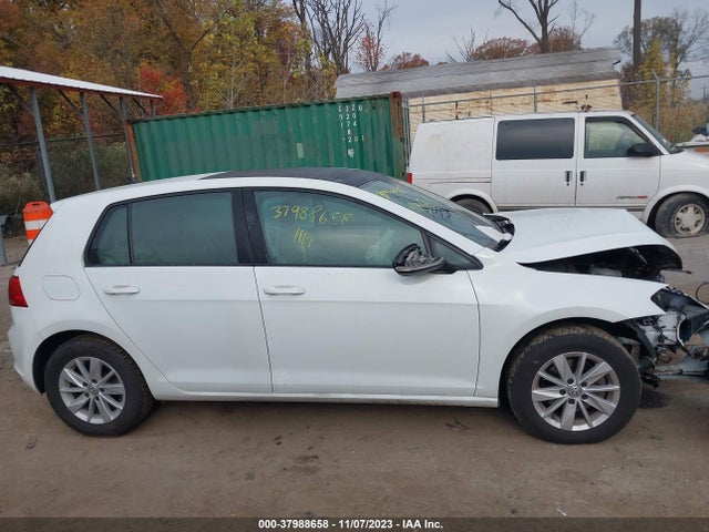 3VW217AU5GM022628 Volkswagen Golf Tsi S 4-door
