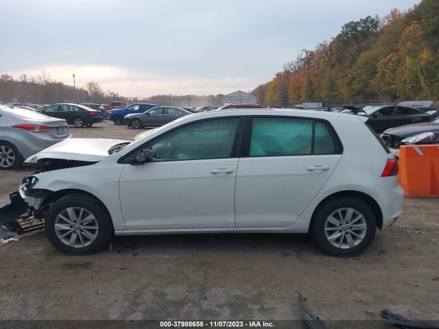 3VW217AU5GM022628 Volkswagen Golf Tsi S 4-door