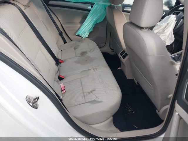 3VW217AU5GM022628 Volkswagen Golf Tsi S 4-door