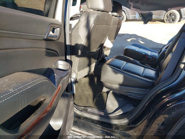 GMC YUKON SLT 2017 1GKS1BKC7HR192568 Image 8