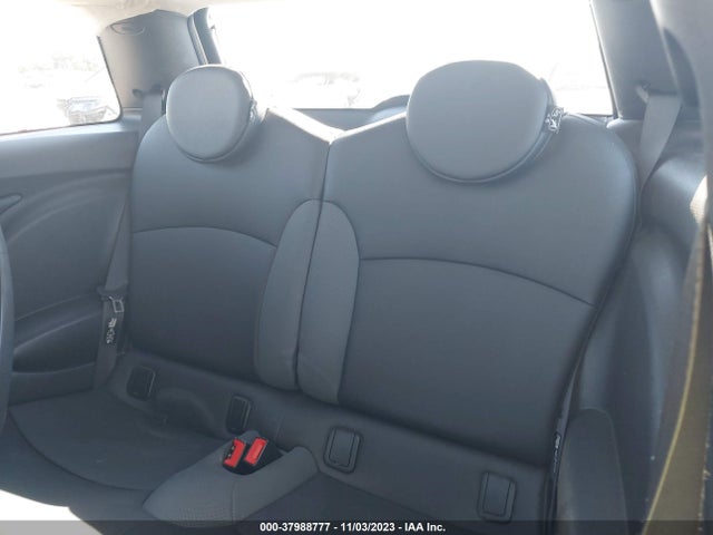 2009 MINI COOPER S WMWMF73519TW80774 Photo 7