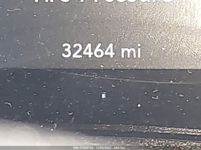 2C3CDZBT6JH270557 Dodge Challenger R/t