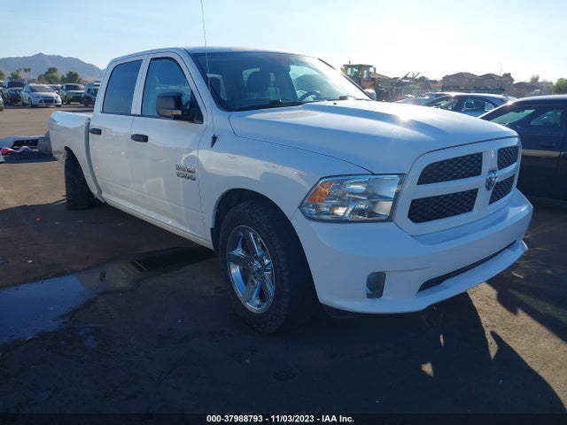 RAM 1500 Express 2017 1C6RR6KG3HS577428 zdjęcie główne