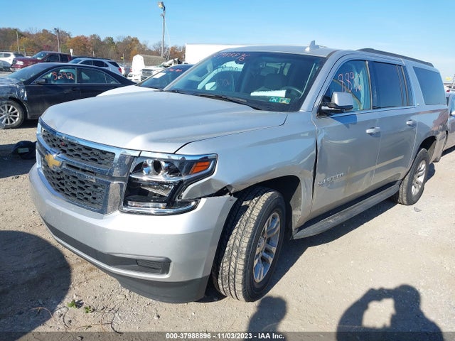 Chevrolet Suburban Lt 2017 1GNSKHKC1HR405288 Image 2