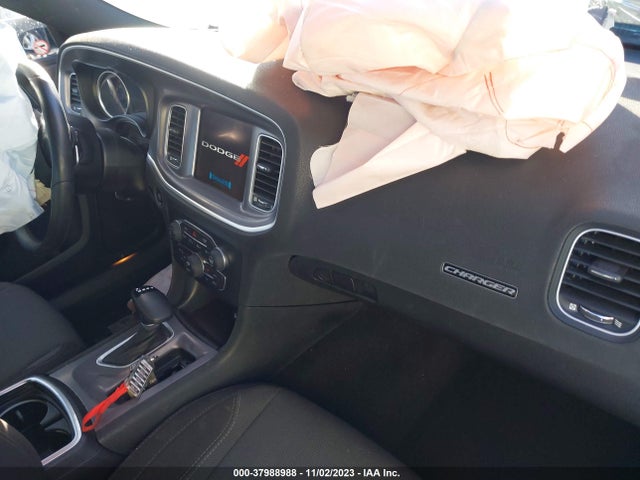 Dodge Charger Sxt Awd 2022 аукцион фото