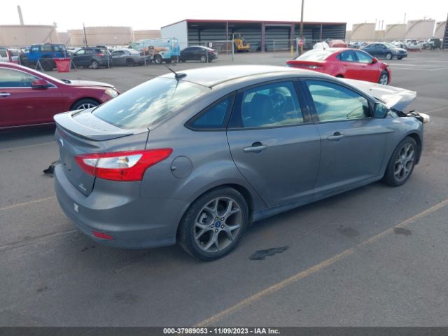 1FADP3F21EL224865 Ford FOCUS SE