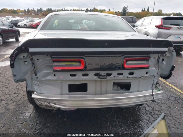 Dodge Challenger Sxt Awd 2022 2C3CDZGG8NH129006 Image 6