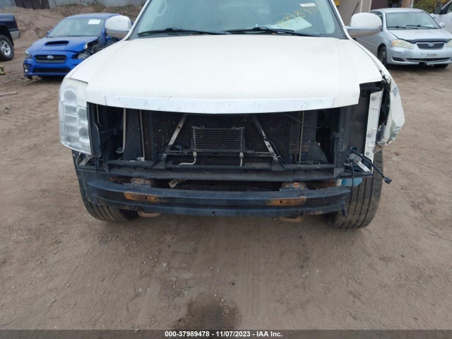 2009 CADILLAC ESCALADE PLATINUM EDITION VIN: 1GYFK33269R226386