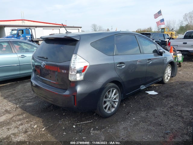 Toyota Prius V Five 2014 JTDZN3EU0E3337120 Image 4