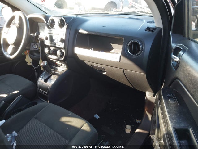Jeep Compass Sport 2014 1C4NJCBA6ED570644 Image 5