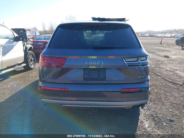 WA1LAAF77JD043601 Audi Q7 3.0t Premium
