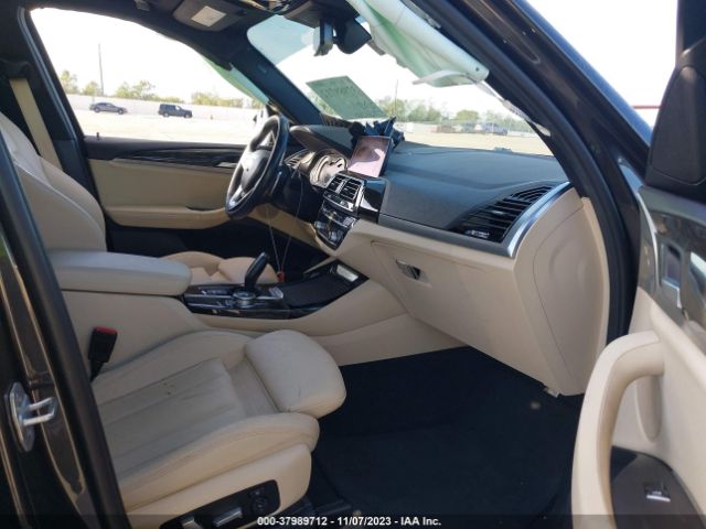5UXTR7C58KLR46852 BMW X3 Sdrive30i