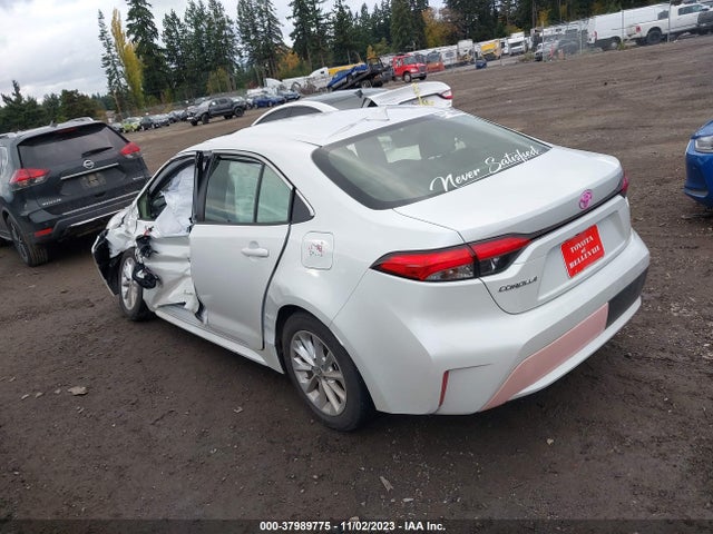 Toyota Corolla Xle 2022 JTDFPMAE3N3016061 Image 3