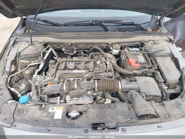 Honda ACCORD LX 2018 1HGCV1F1XJA243736 Image 10