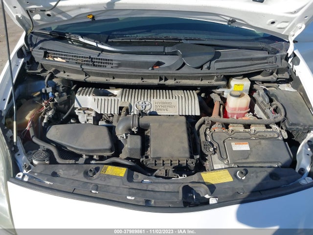 Toyota Prius Two 2014 JTDKN3DU2E1795112 Image 10
