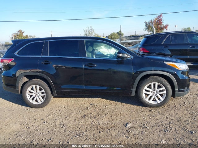Toyota Highlander Le 2015 5TDZARFHXFS012104 Image 13