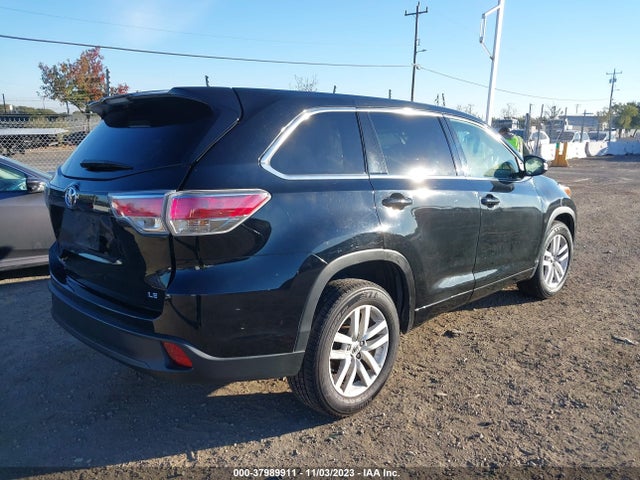 2015 TOYOTA HIGHLANDER LE VIN: 5TDZARFHXFS012104