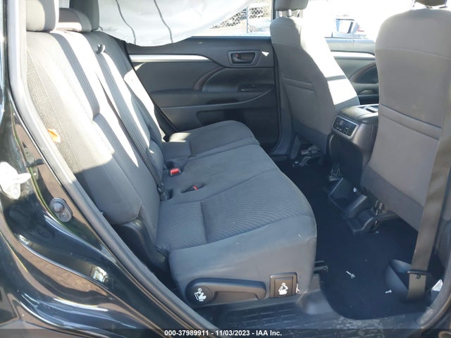 2015 TOYOTA HIGHLANDER LE VIN: 5TDZARFHXFS012104