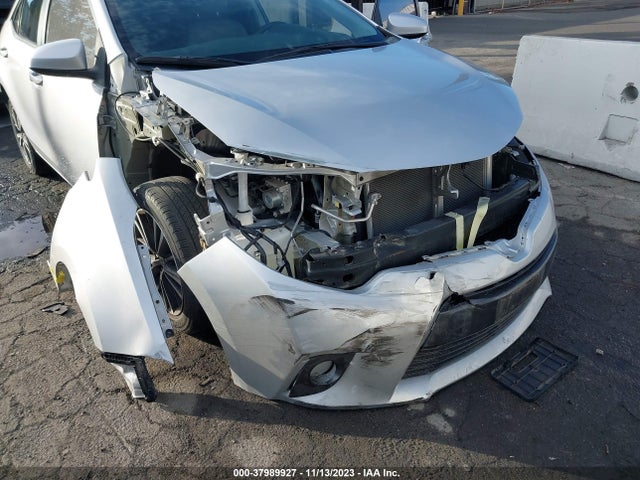 37989927 :رقم المزاد ، 5YFBURHE7GP465845 vin ، 2016 Toyota Corolla Le Plus مزاد بيع