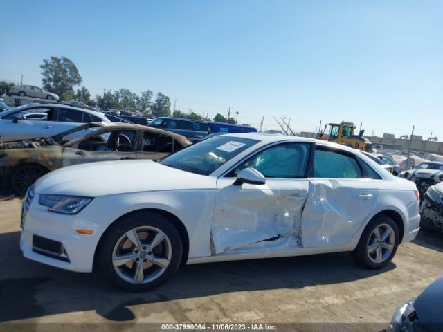 WAUGMAF49KA086051 Audi A4 40 Premium/40 Titanium Premium