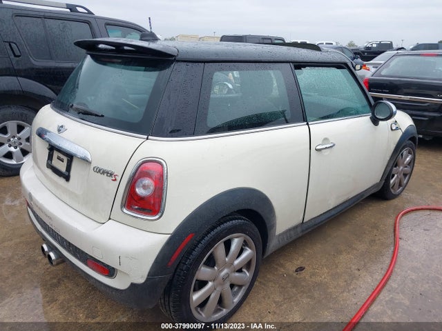 2008 MINI COOPER HARDTOP WMWMF73518TV36298 Photo 3